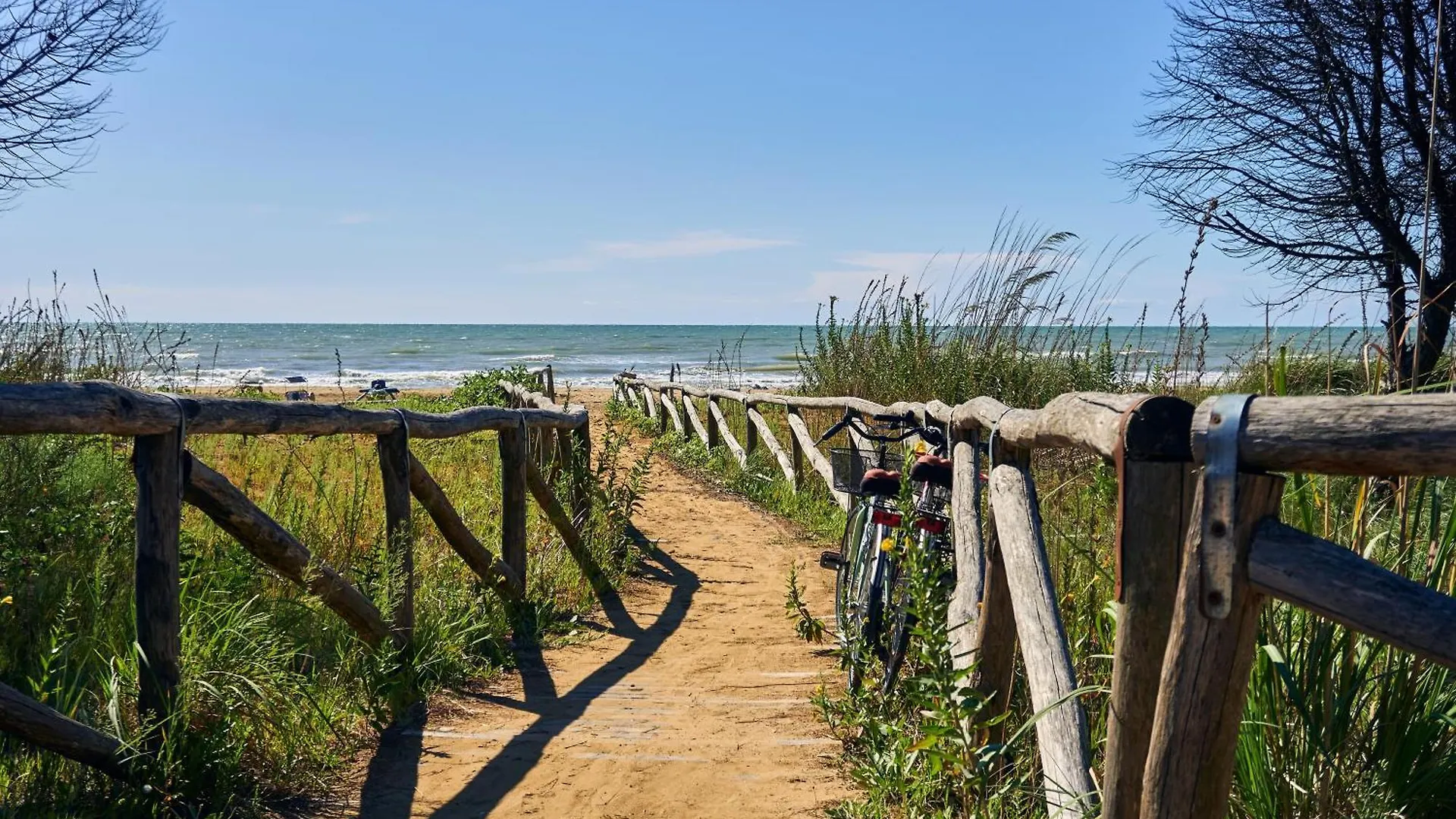 Comfortable Apartment Close To Bibione Beach - Beahost